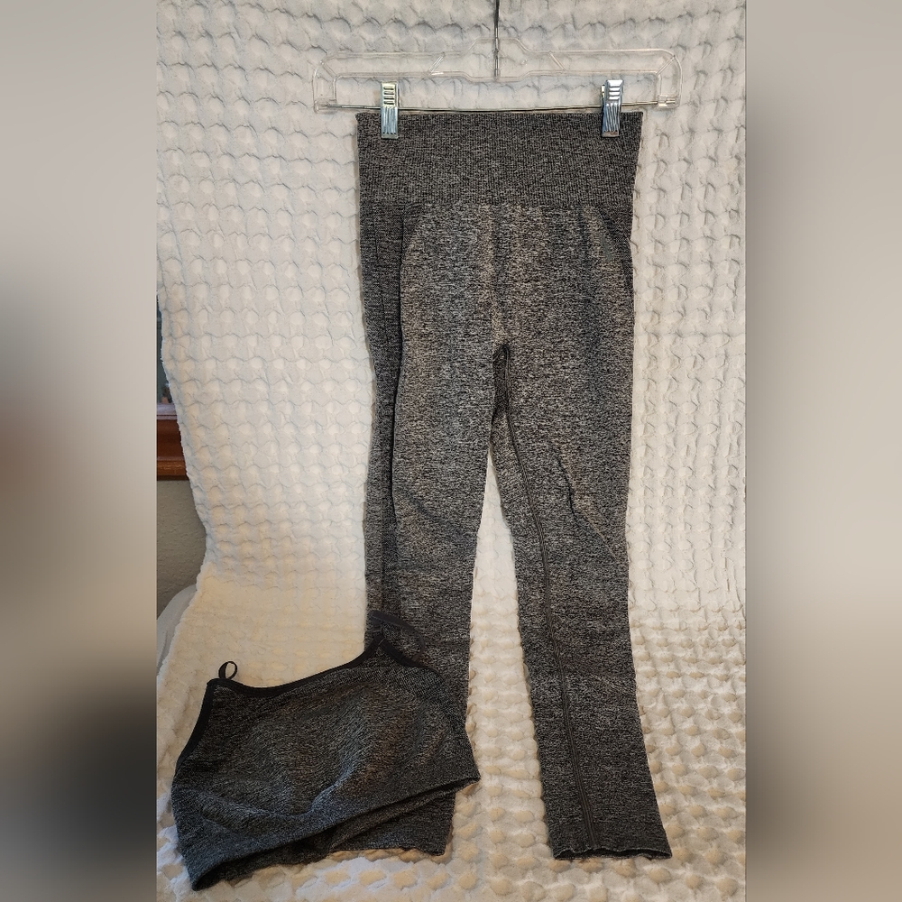 Gymshark Grey Bra & Leggings Set